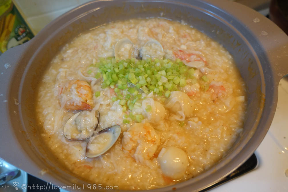 【廚房菜鳥。第一次煮飯就上手】海鮮粥。step by step食譜