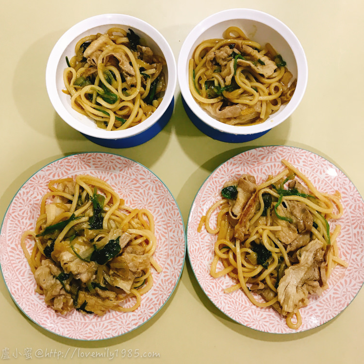 【廚房菜鳥x露營食譜】超簡單的「壽喜燒烏龍麵」30分鐘搞定，重點在於麵要Ｑ啊！