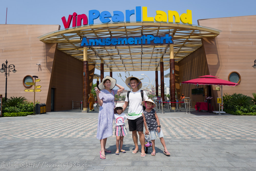【越南。峴港】VinPearl Land 珍珠島樂園，歐式+古鎮雙風情步行區超好拍！River Safari+水陸雙樂園+室內電玩區～從早玩到晚老少閒宜，極度超值玩夠本