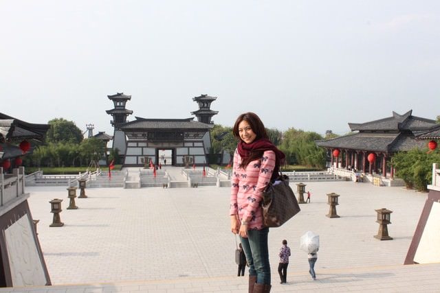 爛東森。上蘇杭世博會　Ｄａｙ３－２　【無錫】三國城→古戰船遊太湖→蠡湖公園→華美達梨莊