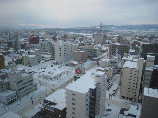 北海道雪花片片飛　Ｄａｙ３　【小樽】自製音樂盒→煤油燈咖啡館→【札幌】舊道廳→大通公園火樹銀花