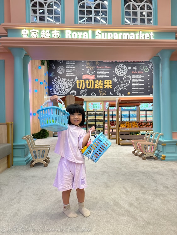 新北室內樂園推薦【新店裕隆城 樂米樂園-北美館】超豪華450坪!設施豐富可以玩超級久~不限時間還有家長座位的親子樂園館 - 第12張圖