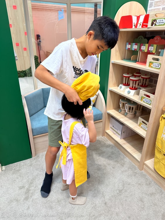 新北室內樂園推薦【新店裕隆城 樂米樂園-北美館】超豪華450坪!設施豐富可以玩超級久~不限時間還有家長座位的親子樂園館 - 第15張圖