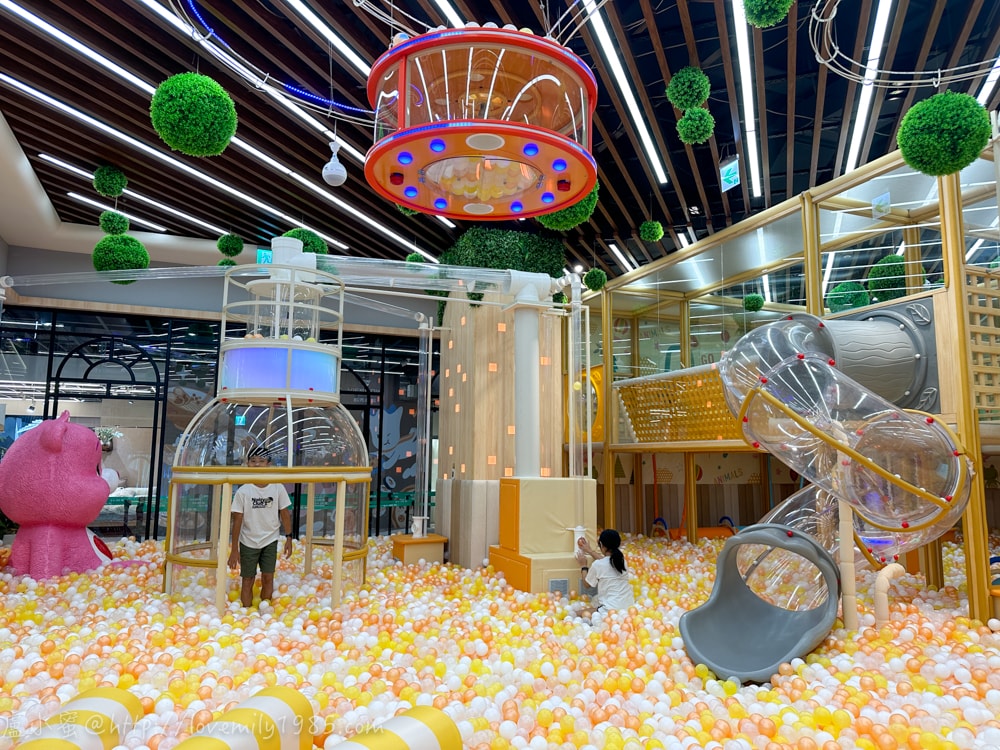 新北室內樂園推薦【新店裕隆城 樂米樂園-北美館】超豪華450坪!設施豐富可以玩超級久~不限時間還有家長座位的親子樂園館 - 第50張圖