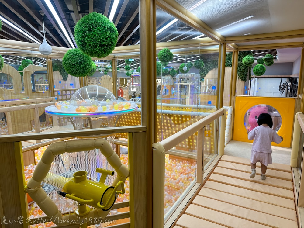 新北室內樂園推薦【新店裕隆城 樂米樂園-北美館】超豪華450坪!設施豐富可以玩超級久~不限時間還有家長座位的親子樂園館 - 第53張圖