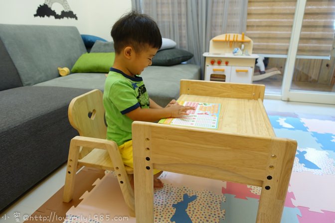 【兒物】台灣自創品牌MesaSilla自主桌椅組~胖na終於離開地面了