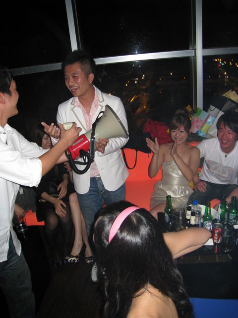 GrAnd 24th B-daY ParTy ＆ mY BabE PrOpOseD tO mE (中)